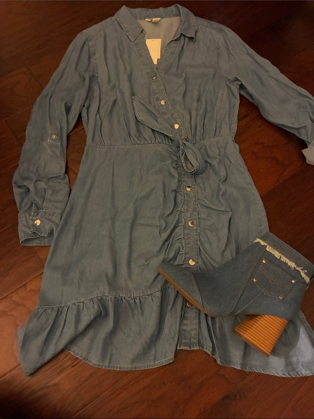 Light Wash Denim Effect Shirt Dress with Tie Waist size 10